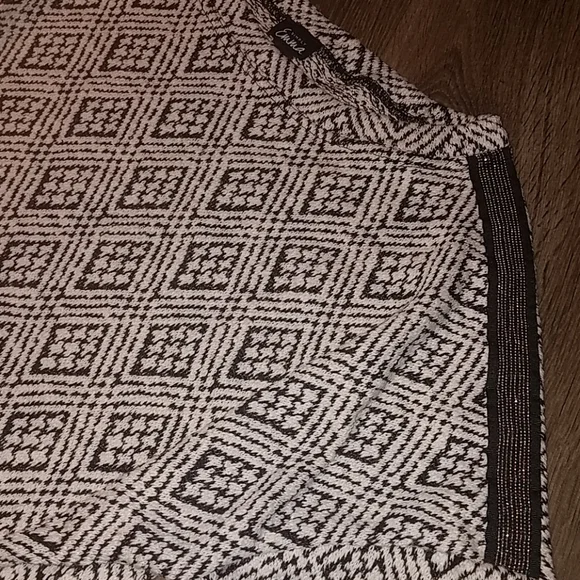 EUC SIMPLY EMMA Embellished Beaded Epaulets 3/4-Sleeve Art Deco Pullover Sweater - Picture 3 of 4